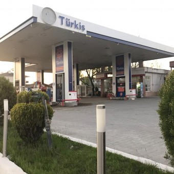 Kazaklar Gayrimenkul'den Sakarya Arifiye'de Satılık Benzinlik