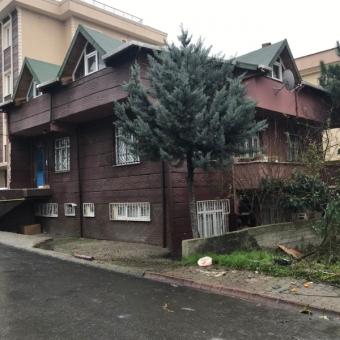 Ümraniye Altınşehir mahallesi satılık Müstakil bina