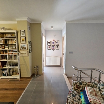 SASALI KETENCİ SİTESİNDE SATILIK 5+1 BAKIMLI VİLLA